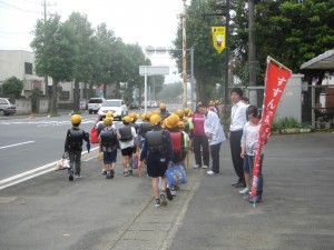 鹿島小前交差点にて(7:35)