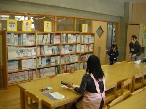 CIMG5372 視力検査が進められています。(9:05)