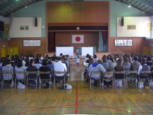 講師の中西先生による教育講演会(13:45)