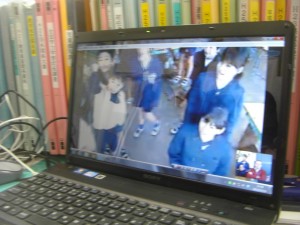 CIMG8784 八幡小学校のみなさんによる校歌斉唱(13:15)