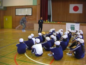 NOBU氏による，なわとびの模範演技(13:55)