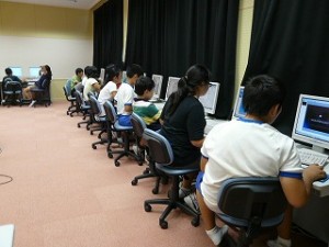 P1060333 6年生 調べ学習\\