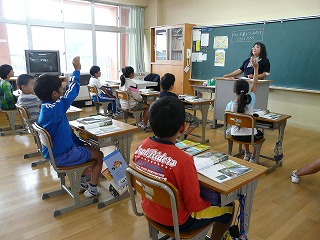 P1060975 4年生:社会\\