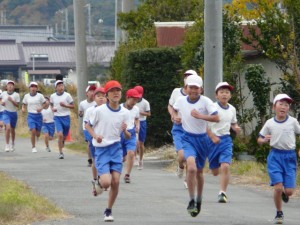 P1080437 高学年2000メートルの部