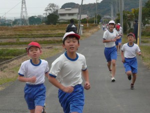 P1080439 高学年2000メートルの部