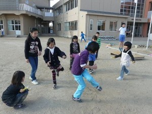 P1080963 休み時間の様子\
