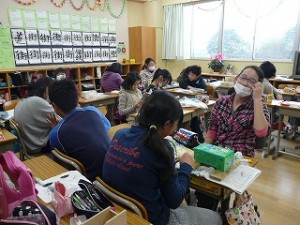 P1090656 6年生教室 卒業記念 オルゴールづくり