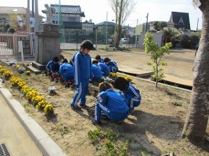 IMG_0162 今日の奉仕活動:6年生\