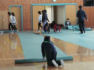 P1100156 朝の奉仕活動:5・6年生\