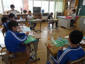 P1100255 4年生:図工