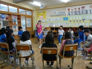 P1100417 5年生による1・2年生と遊ぶ会(5年生の企画)\