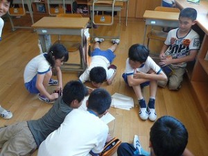 P1110528 登校班別集会\