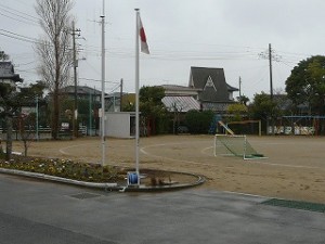 P1130636 雨が降ってきました。\
