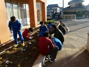 P1130769 朝の奉仕活動\\