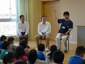 P1150485 インタビューの様子\