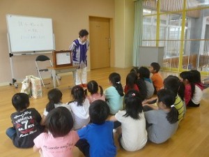 P1160433 読み聞かせ会\