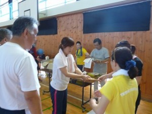 P1160564 抽選会\\