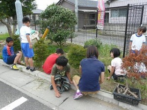 P1160715 奉仕活動 6年生・1年生\