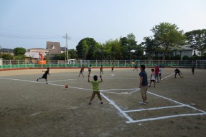 IMG_0385 暑い中ご苦労様です。育成会のお父さん方!\