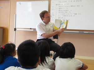 IMG_0552 英語の読み聞かせ\