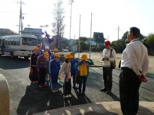 P1180675 5年生 行ってらっしゃい\