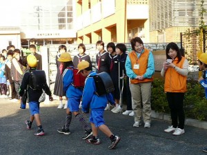 P1180691 みんなであいさつ運動