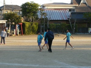 P1190159 木村君のお父さんもかけつけてくれました。\
