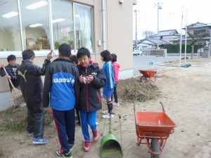 P1190596 寒い中でしたががんばってくれました。\