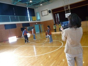 P1190844 タブレット使っての学習\