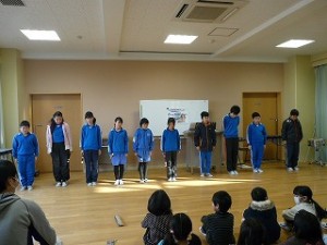 P1200002 5年生の発表:合奏(少年時代)\