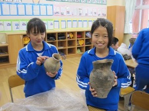 IMG_1997 これは弥生式土器。薄くて実用的です。\\\