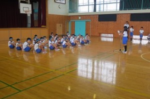 IMG_1299 4年生が激励の言葉を発表しました。\