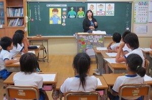 IMG_1501 井坂先生は「朝ご飯はどうして大切なの?」という授業を楽しくして下さいました。子ども達も集中して学習していました。\