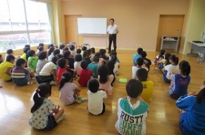 IMG_1746 校長先生から「ケガなく病気なく楽しい夏休みを」とお話がありました。\