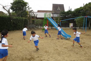 IMG_1775 みんなで鬼ごっこをしました。\\\\