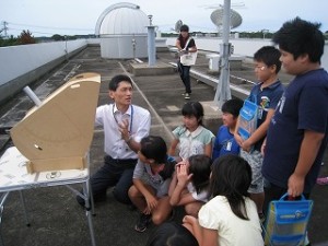 IMG_7180 布施先生のお話は,驚きや発見することばかり!\