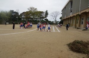 IMG_2180 バトンパスの瞬間の写真です。\
