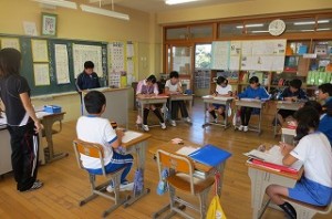 IMG_2337 グループの友達の感想をヒントにして,全体で発表します。\