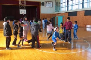 IMG_3048 このグループも8の字跳びです。\