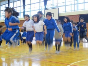 IMG_3171 高くジャンプ\