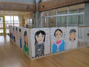 IMG_3227 ⒍年生から添えられている言葉を読むと心がジーンとなって目頭が熱くなってきます。\