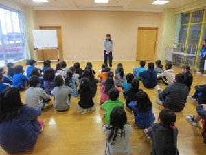 IMG_3368 長谷川先生のお話がありました。「自宅のひな祭りのお話と給食主任の立場から野菜を摂りましょう。」の内容でした。\