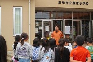 IMG_3852 箕輪先生の講評がありました。「子どもたちの頑張る姿」を褒めてくださいました。\\