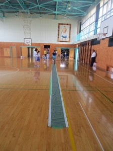 IMG_4196 今日は,バランスをしました。シートを25秒以上かけて通り過ぎます。とってもゆっくりでないと成功しません。\