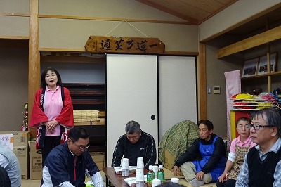 DSC03001 館長さんのご挨拶です。「お疲れ様でした」\