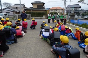 DSC04315 15:00が下校時刻です。\