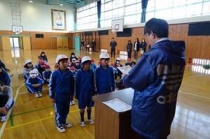 DSC04474 表彰「あやとび」低学年の部