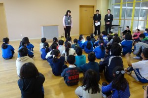 DSC04528 英語の先生になったわけをお話しました。\\
