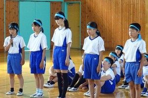 DSC04843 出場する種目での目標を、発表。\